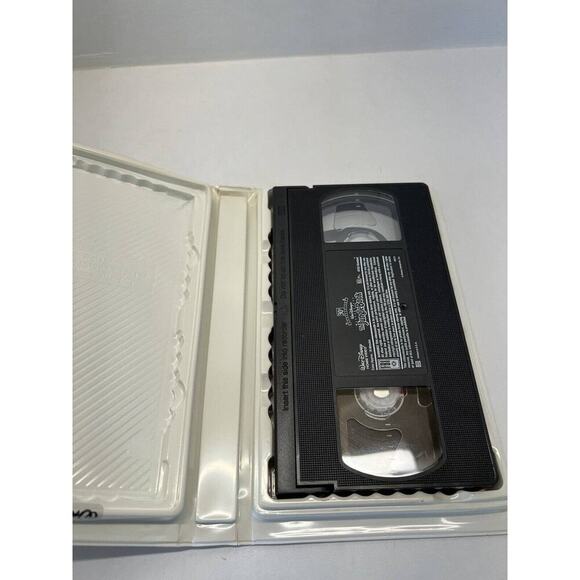 The Jungle Book (VHS, 1997, 30th Ann Lim Ed) Jungle Book 2 Balloo Plush NWT - Picture 4 of 5